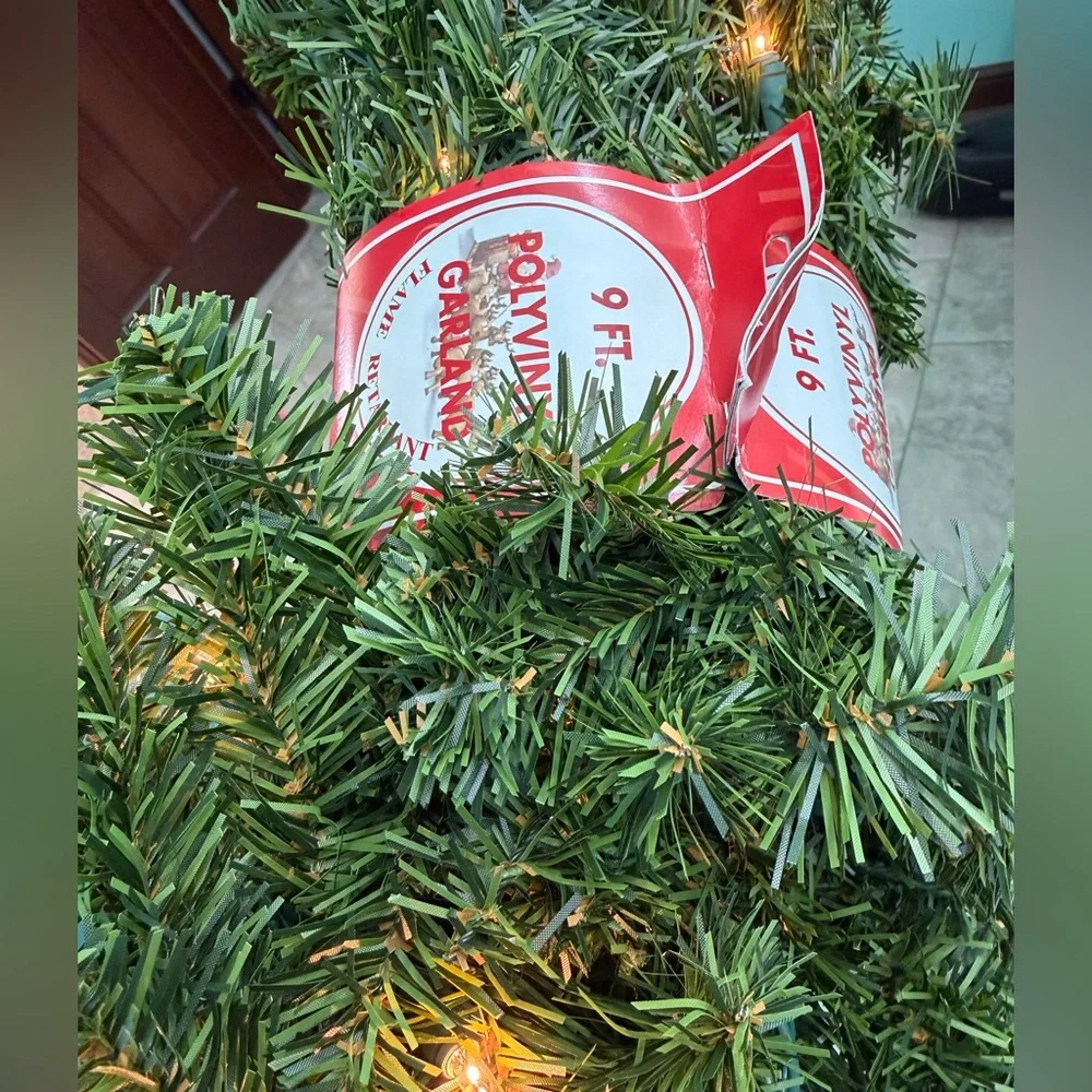 Darice Green Holiday Pre-Lit Garland with White Lights
